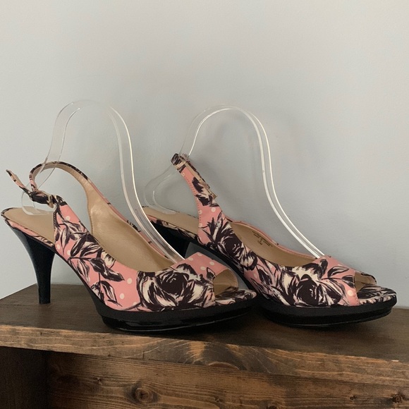 Nine West Shoes - COPY - Nine West Punk Black Floral 3.25” Heels Size 10